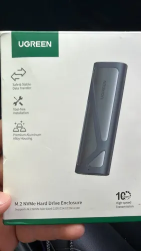 Case SSD M.2 NVME/SATA - 10 GBPS "Ugreen"