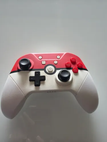 Controle Nintendo switch pokebola