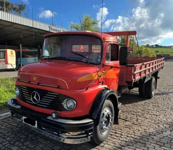 CAMINHÃO MB 1113 / 1974
