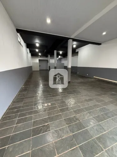 LOJA COMERCIAL EXCELENTE LOCALIZAÇÃO BAIRRO GOIAS
