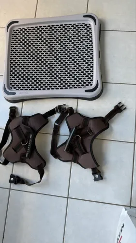 Peitoral pra cachorro (M) e tapete higiênico 