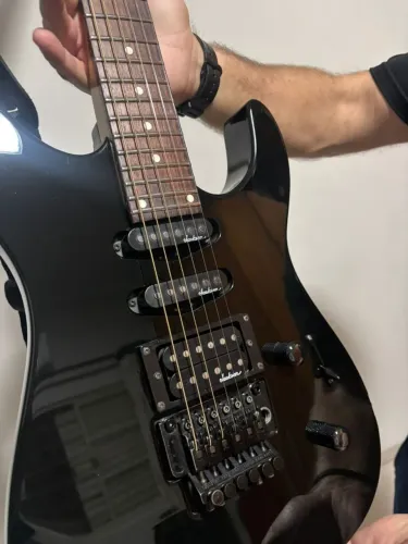 Guitarra Jackson  ( Troco por violão Elétrico de boa qualidade)