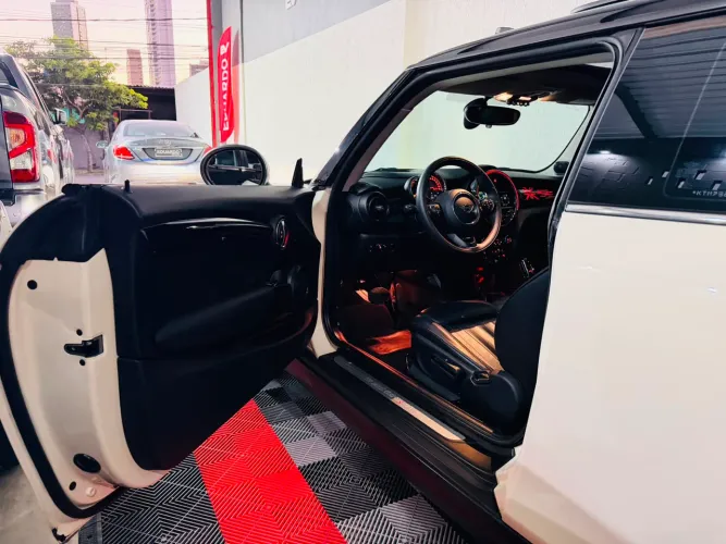 Mini Cooper S 2.0 Turbo 16V 3P Aut. 2019