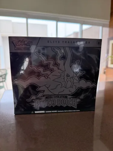 Pokémon ETB Pitch Black - Elite Trainer Box - Coleção Americana