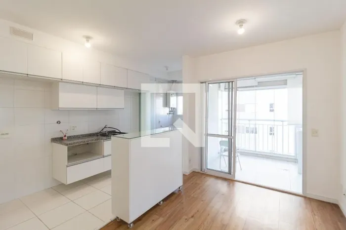 Apartamento à Venda - Vila Yara, 2 Quartos, 54 m2