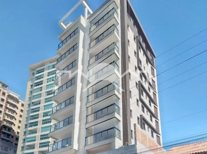Cobertura Alto Padrão com Piscina em Piçarras
