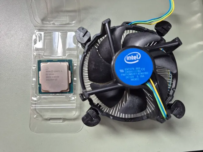 Processador Intel Core i5 10400 c/ vídeo integrado