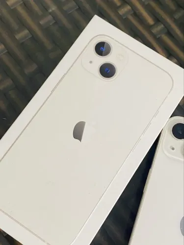 iPhone 13