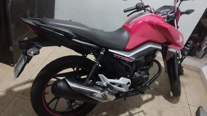 Titan 160 semi nova 2020