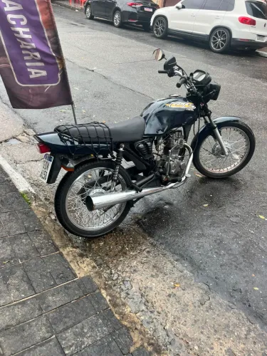 Moto de leilão