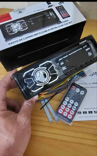 Rádio de carro com Bluetooth e USB 