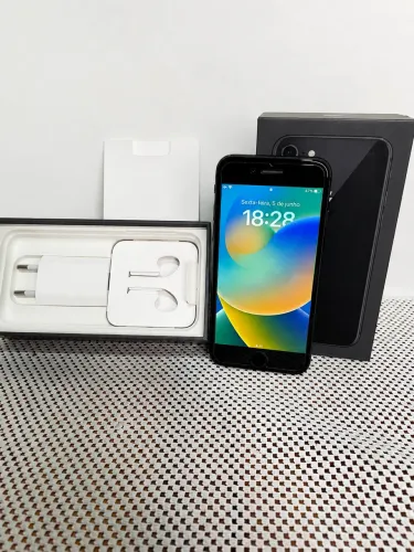 iPhone 8 64GB Preto/Cinza Espacial - Pronto para uso