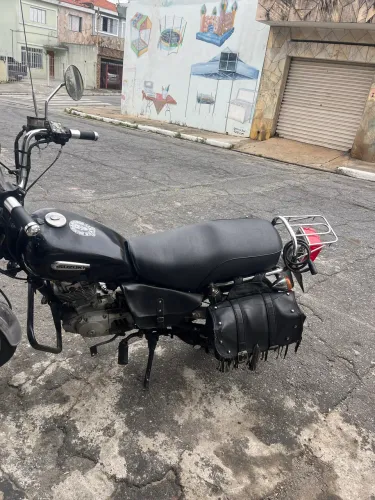 Suzuki Intruder 125