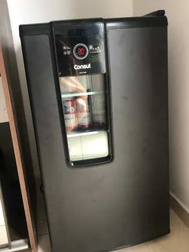 Cervejeira cônsul preta