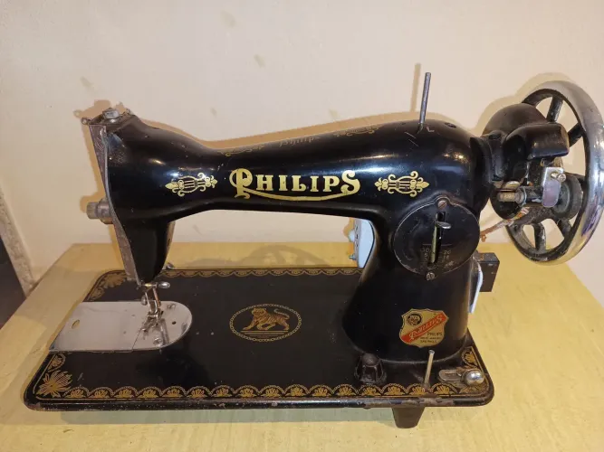 Máquina de costura Philips relíquia