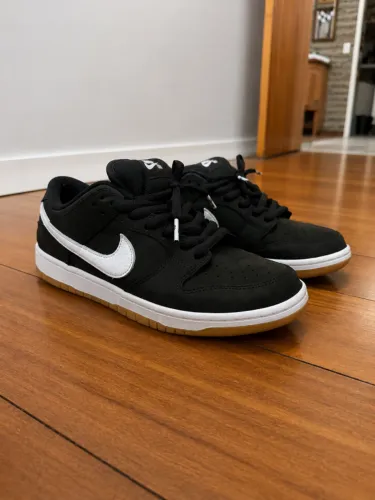 Tênis Nike SB Dunk Low Black Gum