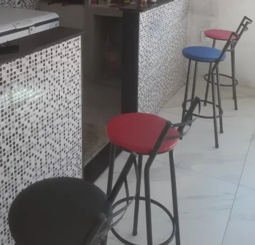 Banquetas coloridas,temos atacado e varejo zap 31. *