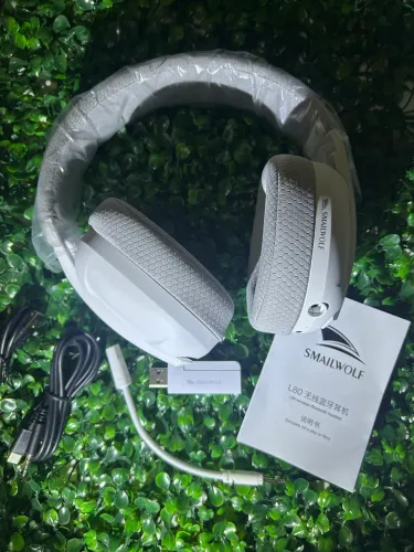 Headset Gamer Sem Fio SMAILWOLF L80 3 Modos (Dongle 2.4G / Bluetooth / P2) - Branco Novo