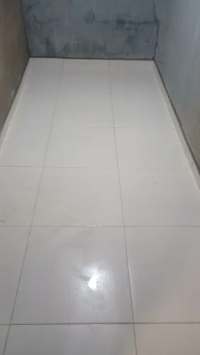 Pedreiro, carpinteiro, eletricista e hidráulico 