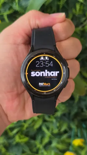 Samsung Galaxy Watch 4 Classic 46mm - Completo e impecável + 10 Pulseiras de Brinde!