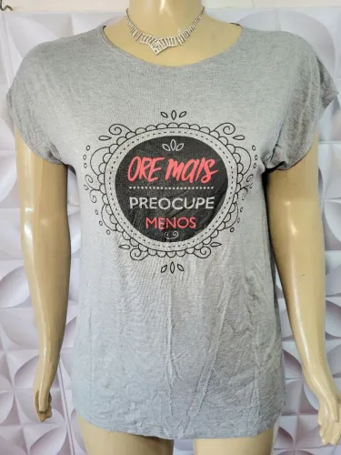camiseta feminina tamanho GG nova