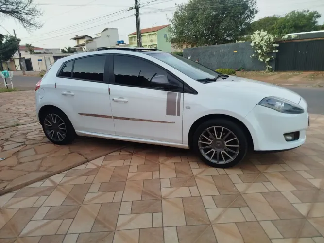 Fiat Bravo Sporting 1.8 Flex 16V 5P 2013