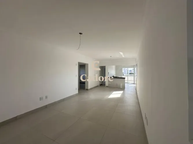Apartamento à venda no Patrimônio com 3/3 sendo 01 suíte e 02 semi-suítes