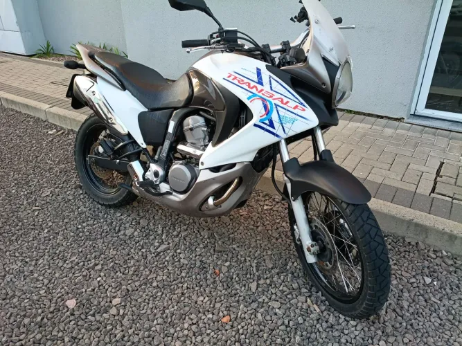 Transalp 700