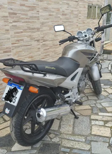 Vendo moto Twister 2008