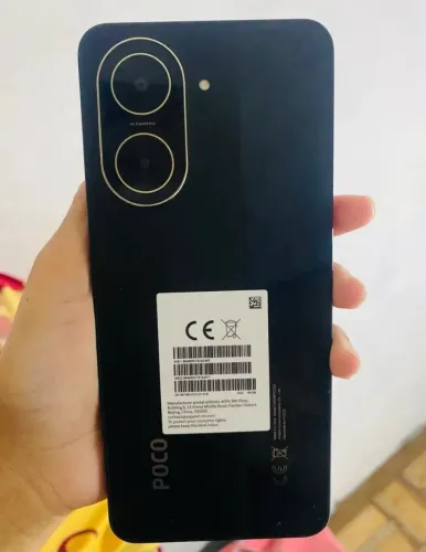 Celular POCO C71