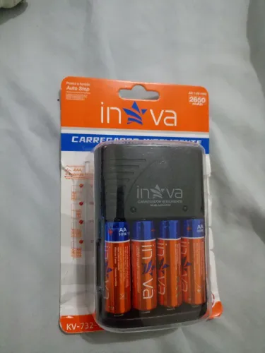Carregador e pilhas da INOVA
