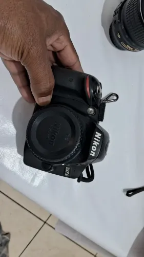 Câmera NIKKON D3200