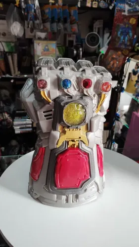 Luva do thanos eletrônica