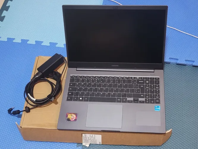 Notebook Samsung Book i3 1115G4 8Gb RAM, 256Gb Ssd, 1Tb HD