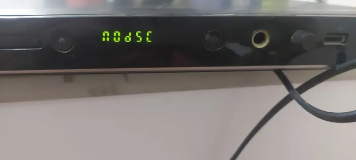 DVD LG - Divx 556 com função karaoke