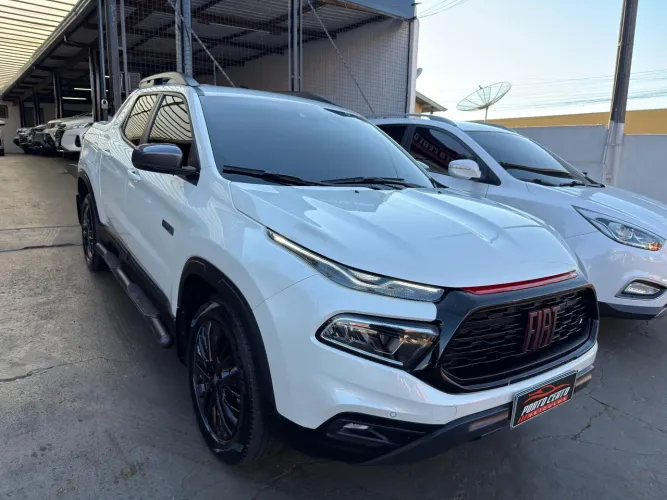 Fiat Toro Ultra 1.3 16V 4X2 TB Flex Aut. 2025