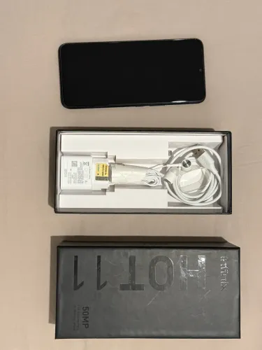 Infinix hot 11