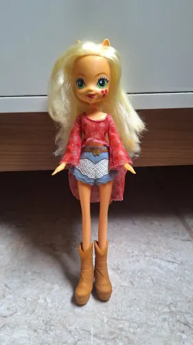 Boneca Equestria Girls Applejack - Original 