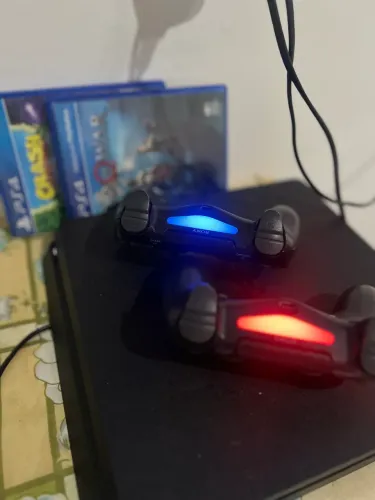 Ps4- 2 controles-1 terabytes 