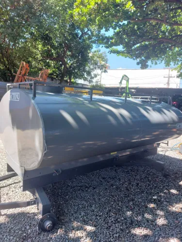 Carreta tanque agrícola