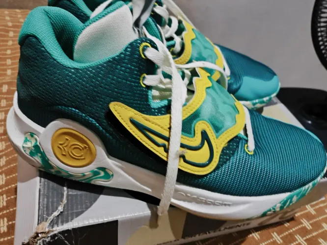 Tênis Nike KD Trey 5 X Masculino - Verde