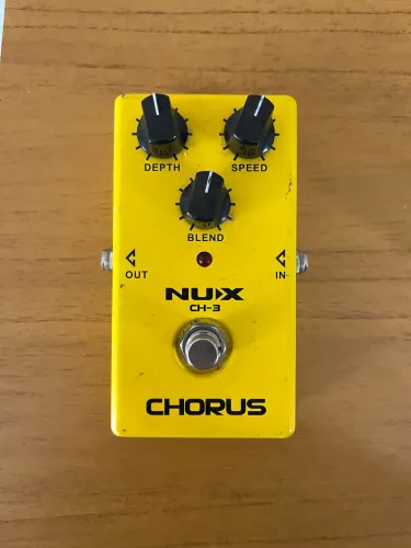 Pedal Nux Chorus
