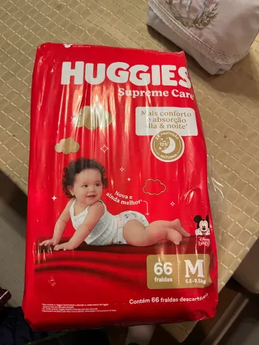 Fralda Huggies Supreme Care 66 unidades