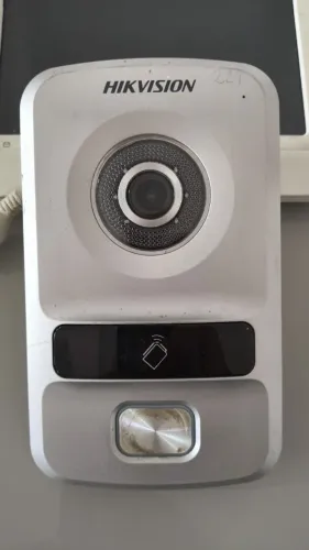 Vídeo porteiro hikvision IP completo