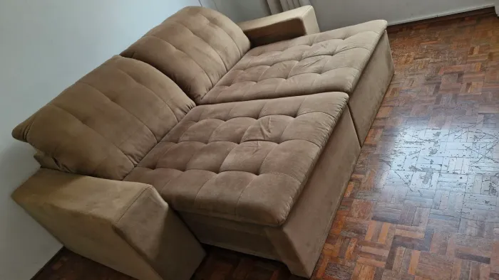 Sofá retrátil
