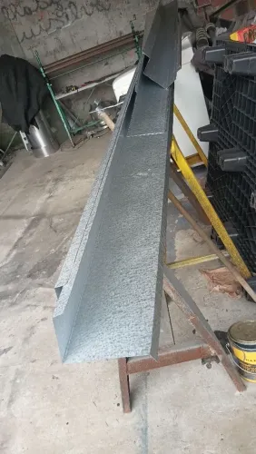 Serralheria , calhas e estruturas metalicas