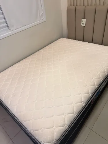 Cama de casal box