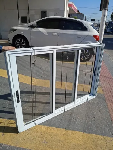 PROMOÇÃO JANELÃO 1.00X1.50 3 FOLHAS EM ALUMINIO BRANCA LINHA PREMIUM