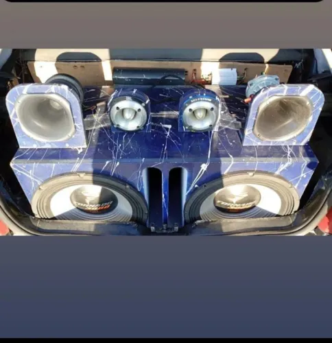 Som automotivo