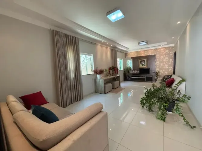 Vendo casa excelente no bairro Patrimônio Silvares
